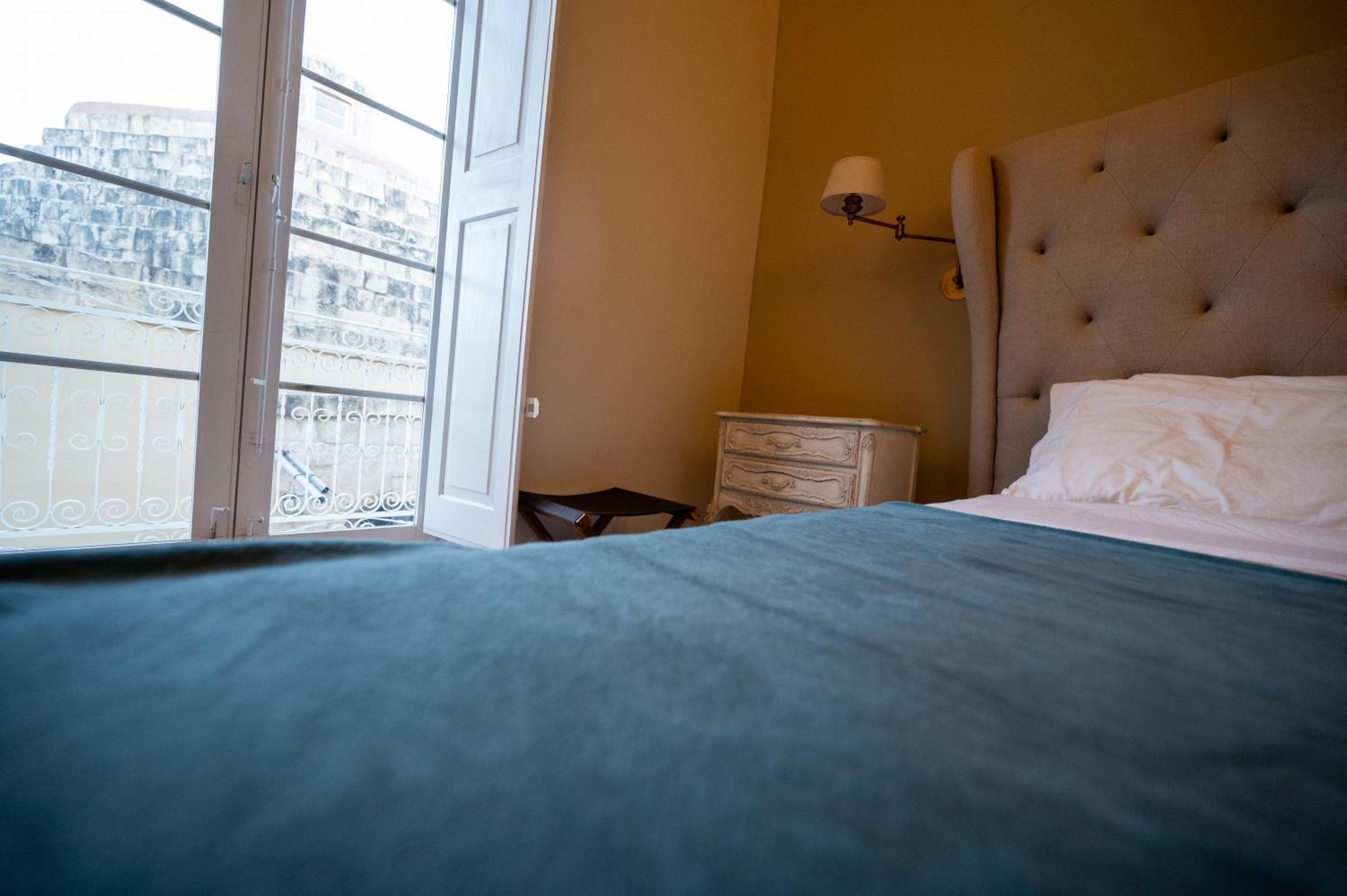 Grand Arcanum Apartment 2 - Comfortable And Elegant Сенглі Екстер'єр фото